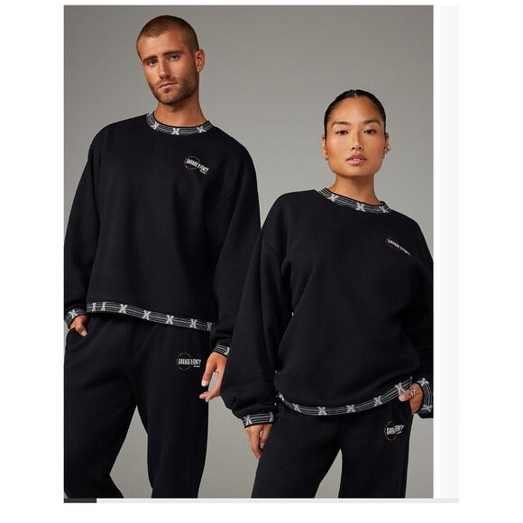 Savage X Fenty 3x ESSENTIAL SCOPE LOGO-TRIM SWEATSHIRT - Picture 1 of 11